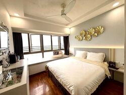 Waterfront Gold (D16), Condominium #639974111